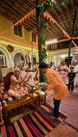 Felicitation of Artists by HH Swamiji